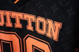 Picture of Louis Vuitton T Shirts Short _SKULVS-XL20tn327585
